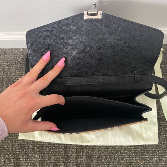 Burberry Purse, Classic print (Medium Size) - Picture 6 of 7